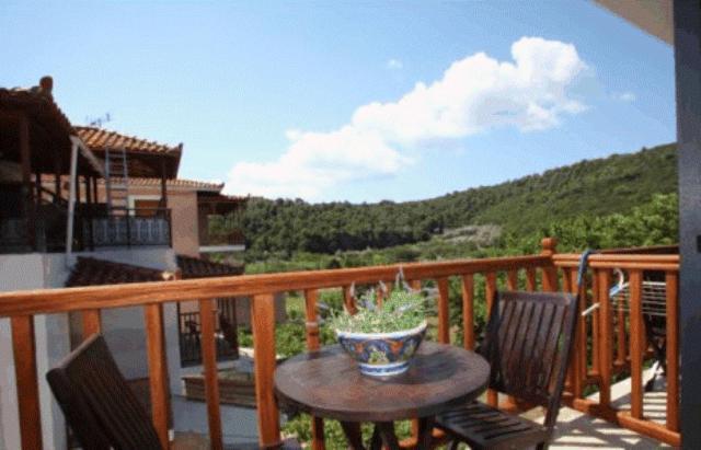 To Ktima Tis Matinas Hotel Stafylos Exterior foto