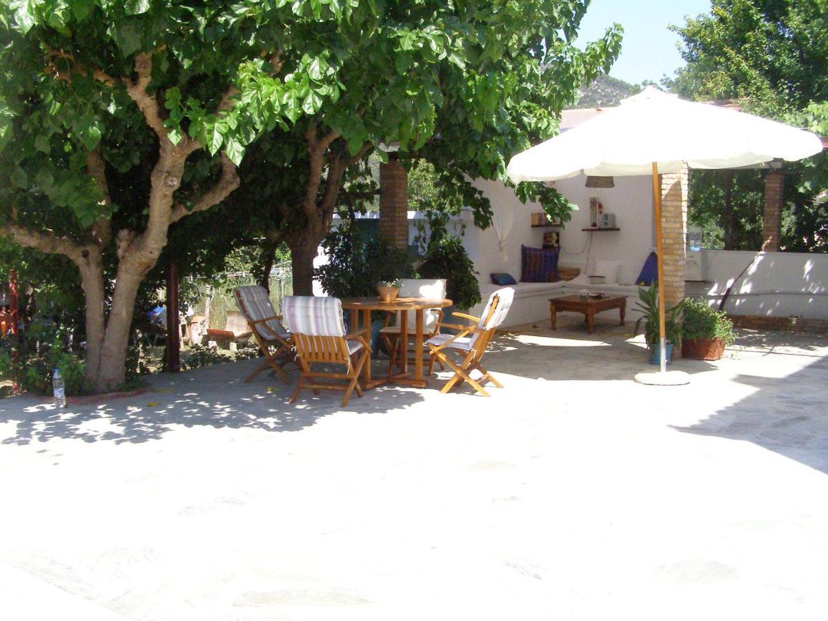 To Ktima Tis Matinas Hotel Stafylos Exterior foto